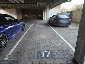 Photo 7- click for photo gallery